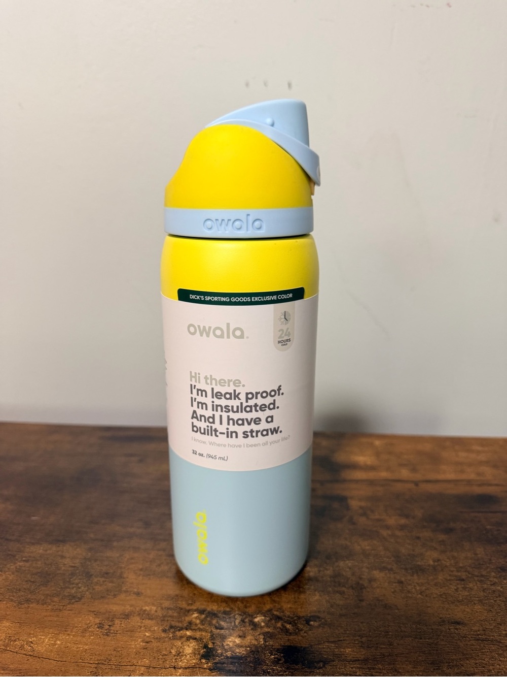 Owala FreeSip 32 oz Sun and Sea Special Edition Water Bottle New